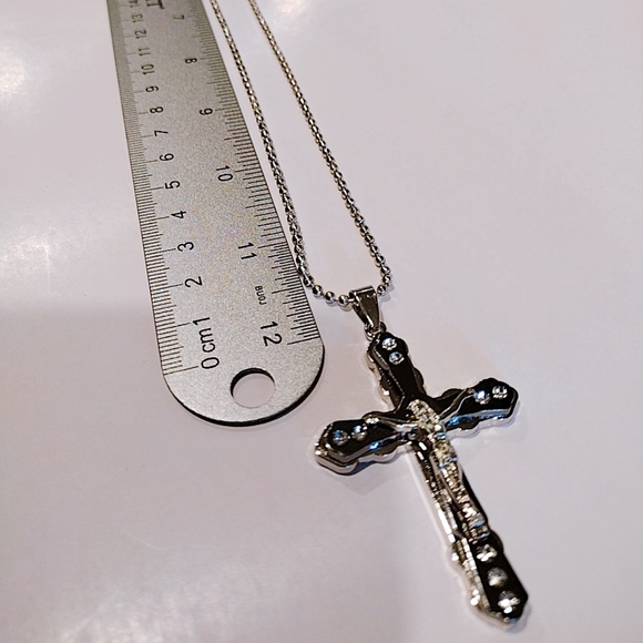 24” Stainless Steel Necklace with 2" Large Cross - Picture 15 of 17